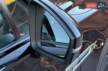 Позашляховик / Кросовер Volkswagen Touareg 2021 в 
