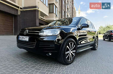 Позашляховик / Кросовер Volkswagen Touareg 2012 в Одесі