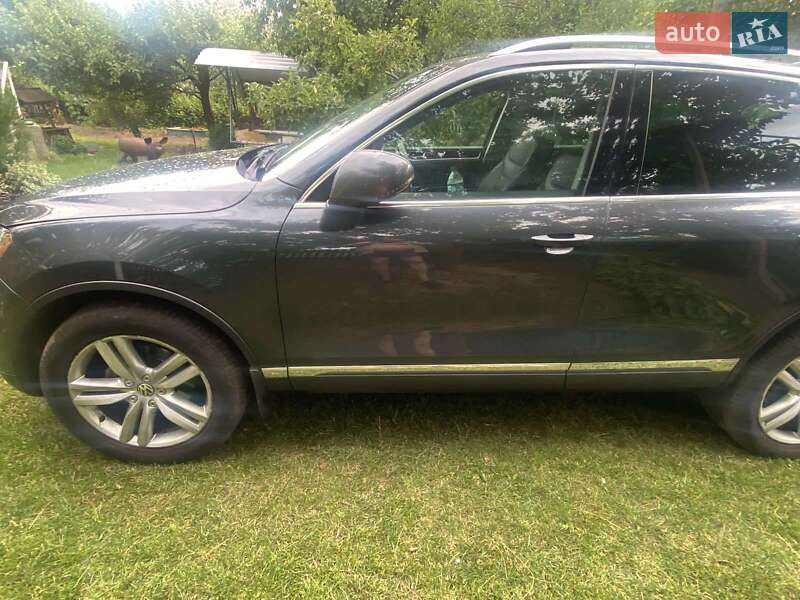 Внедорожник / Кроссовер Volkswagen Touareg 2012 в Черкассах фото 7 Внедорожник / Кроссовер Volkswagen Touareg 2012 в Черкассах