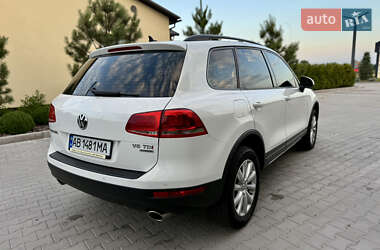 Позашляховик / Кросовер Volkswagen Touareg 2013 в 