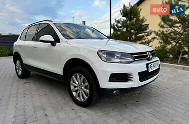 Позашляховик / Кросовер Volkswagen Touareg 2013 в 
