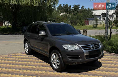 Внедорожник / Кроссовер Volkswagen Touareg 2008 в Киеве