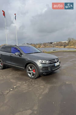 Внедорожник / Кроссовер Volkswagen Touareg 2013 в Балте