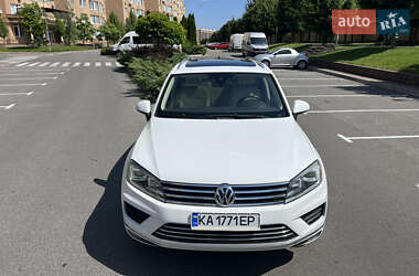 Volkswagen Touareg 2015