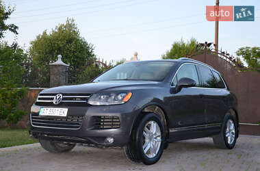 Внедорожник / Кроссовер Volkswagen Touareg 2012 в 
