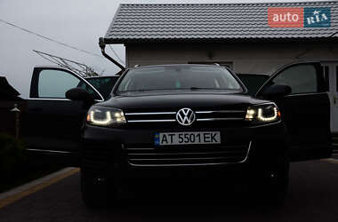 Внедорожник / Кроссовер Volkswagen Touareg 2012 в 