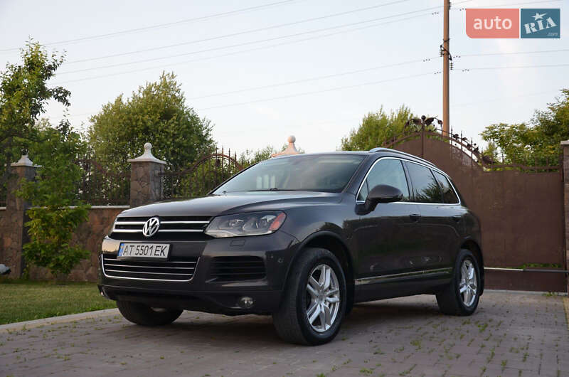 Позашляховик / Кросовер Volkswagen Touareg 2012 в Богородчанах