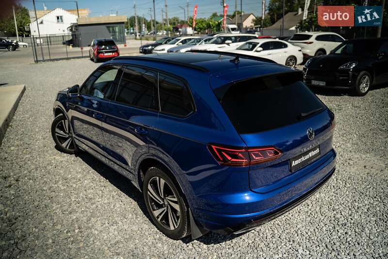 Внедорожник / Кроссовер Volkswagen Touareg 2022 в Черновцах