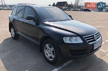 Внедорожник / Кроссовер Volkswagen Touareg 2005 в 