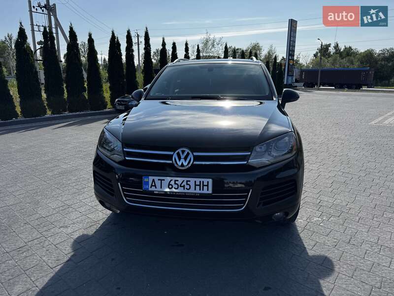 Внедорожник / Кроссовер Volkswagen Touareg 2012 в Ивано-Франковске