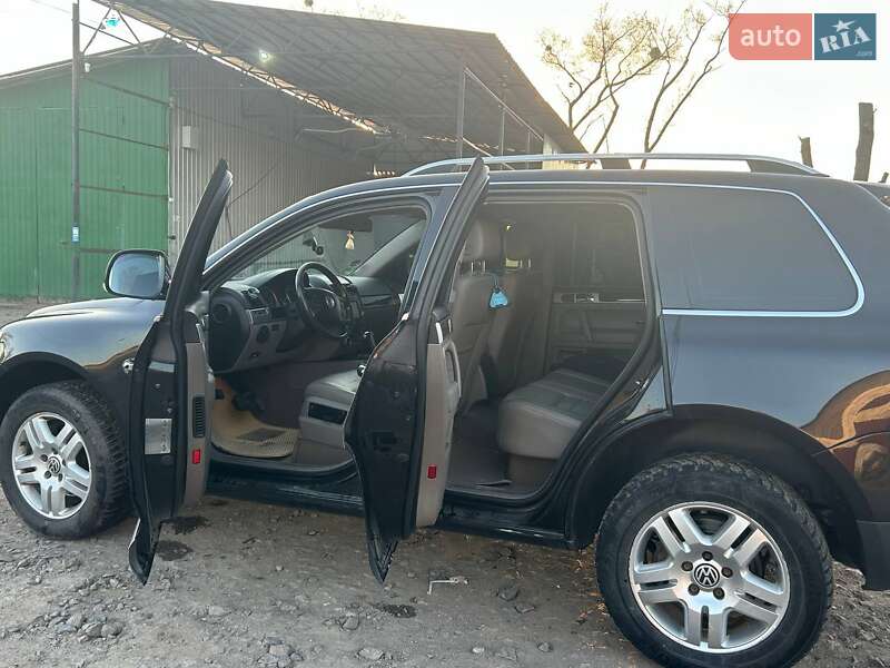 Внедорожник / Кроссовер Volkswagen Touareg 2008 в Виннице