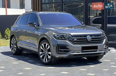 Внедорожник / Кроссовер Volkswagen Touareg 2020 в Ужгороде