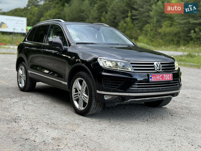 Внедорожник / Кроссовер Volkswagen Touareg 2014 в Бережанах