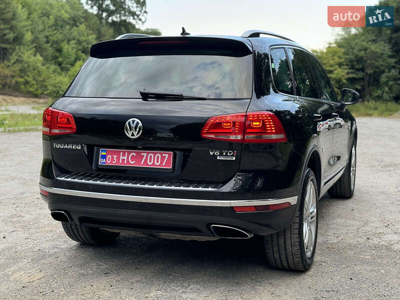 Внедорожник / Кроссовер Volkswagen Touareg 2014 в Бережанах