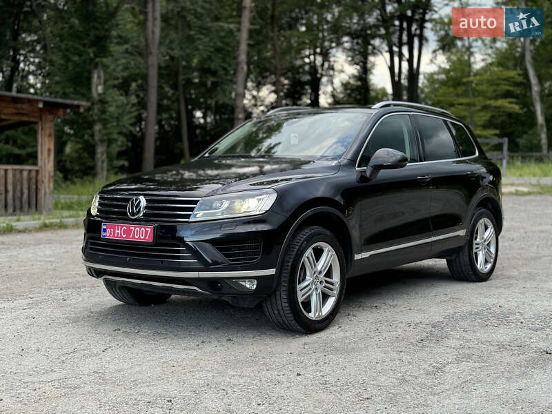 Внедорожник / Кроссовер Volkswagen Touareg 2014 в Бережанах