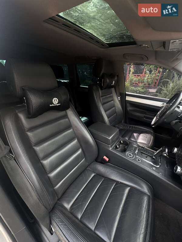 Позашляховик / Кросовер Volkswagen Touareg 2004 в Бердичеві