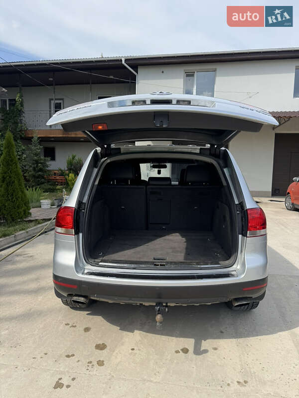 Позашляховик / Кросовер Volkswagen Touareg 2004 в Бердичеві
