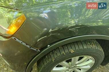 Внедорожник / Кроссовер Volkswagen Touareg 2012 в 