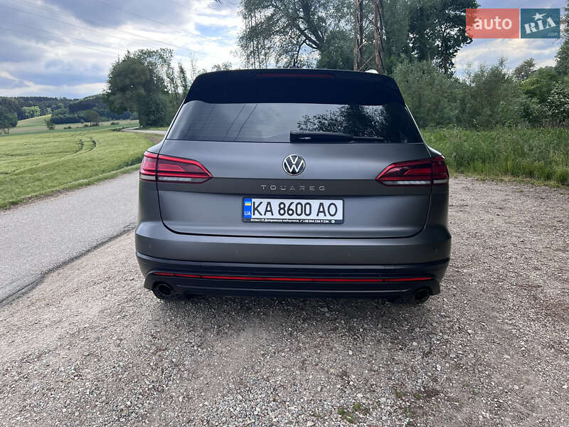 Внедорожник / Кроссовер Volkswagen Touareg 2021 в Ивано-Франковске