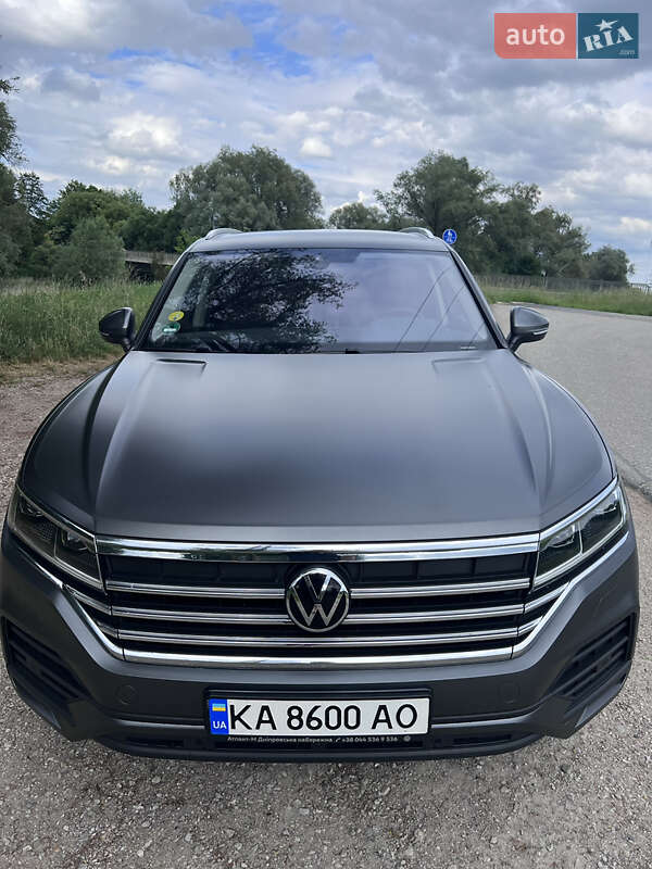 Внедорожник / Кроссовер Volkswagen Touareg 2021 в Ивано-Франковске