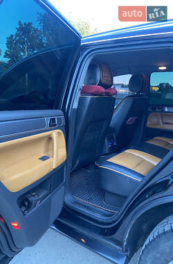 Внедорожник / Кроссовер Volkswagen Touareg 2006 в 