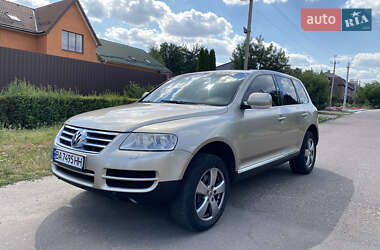 Внедорожник / Кроссовер Volkswagen Touareg 2004 в Кропивницком