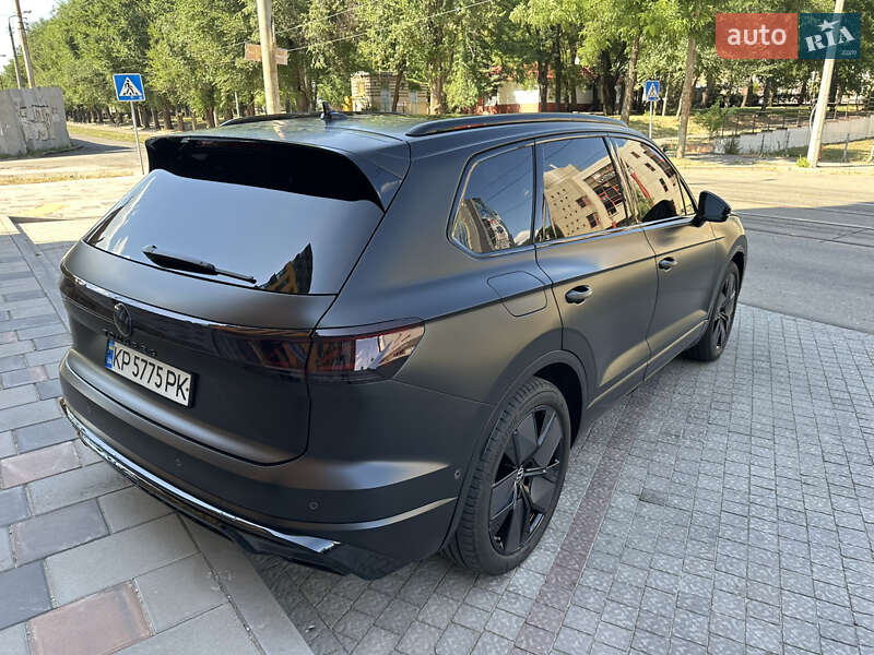 Внедорожник / Кроссовер Volkswagen Touareg 2024 в Запорожье