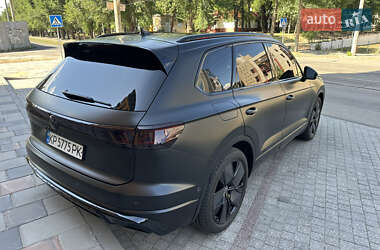 Внедорожник / Кроссовер Volkswagen Touareg 2024 в 