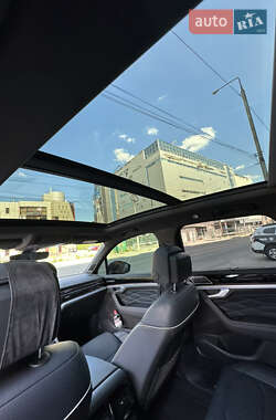 Внедорожник / Кроссовер Volkswagen Touareg 2024 в 