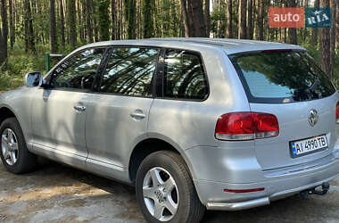 Внедорожник / Кроссовер Volkswagen Touareg 2002 в 