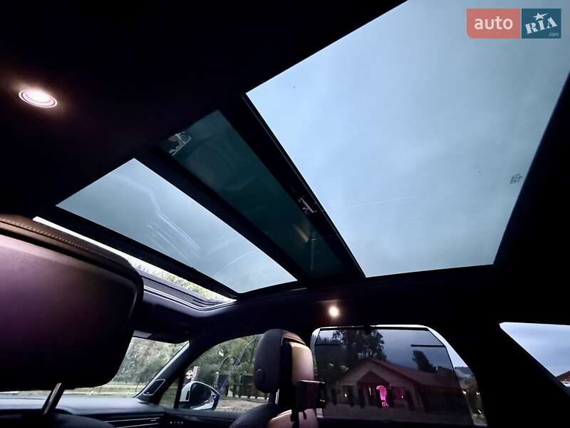 Позашляховик / Кросовер Volkswagen Touareg 2019 в Хусті
