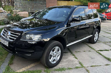 Внедорожник / Кроссовер Volkswagen Touareg 2007 в Киеве