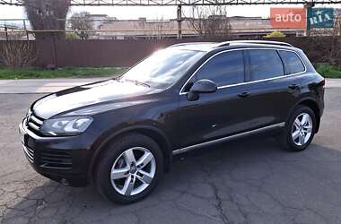 Внедорожник / Кроссовер Volkswagen Touareg 2013 в Одессе