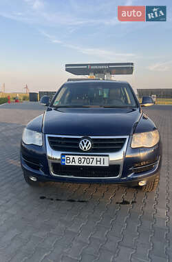 Внедорожник / Кроссовер Volkswagen Touareg 2008 в Голованевске