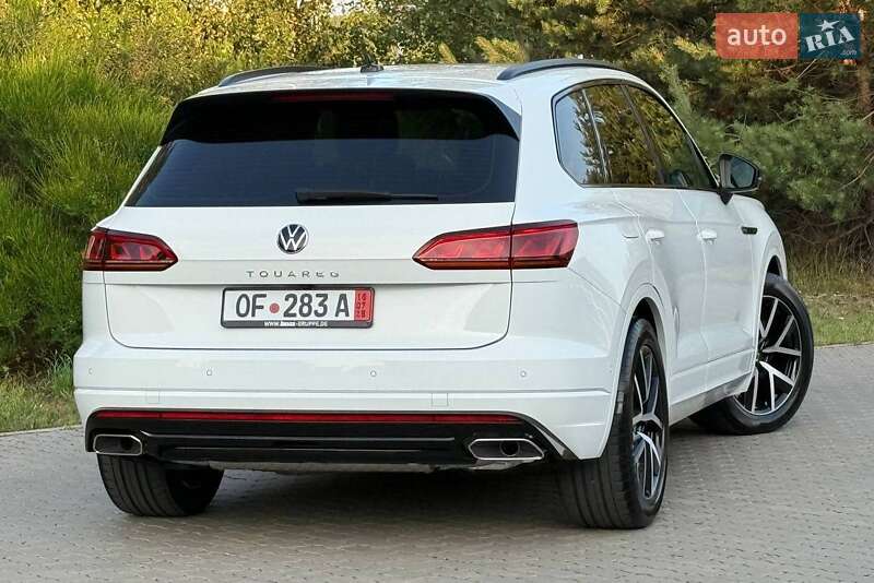 Внедорожник / Кроссовер Volkswagen Touareg 2022 в Ровно