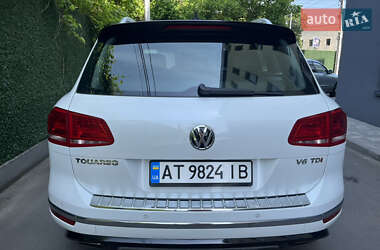 Внедорожник / Кроссовер Volkswagen Touareg 2018 в 