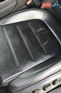 Внедорожник / Кроссовер Volkswagen Touareg 2018 в 