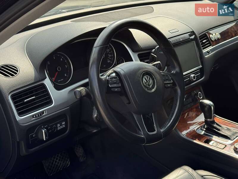 Внедорожник / Кроссовер Volkswagen Touareg 2011 в Каменец-Подольском фото 21 Внедорожник / Кроссовер Volkswagen Touareg 2011 в Каменец-Подольском