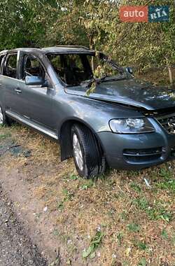 Внедорожник / Кроссовер Volkswagen Touareg 2006 в Запорожье