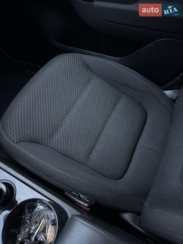 Внедорожник / Кроссовер Volkswagen Touareg 2011 в Косове фото 10 Внедорожник / Кроссовер Volkswagen Touareg 2011 в Косове