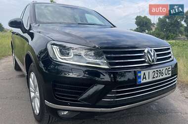 Позашляховик / Кросовер Volkswagen Touareg 2011 в Броварах