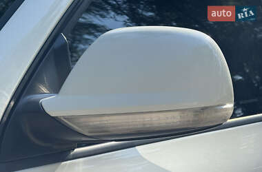 Внедорожник / Кроссовер Volkswagen Touareg 2010 в 
