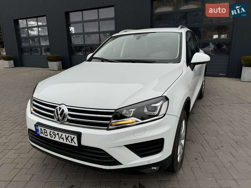 Внедорожник / Кроссовер Volkswagen Touareg 2017 в Виннице