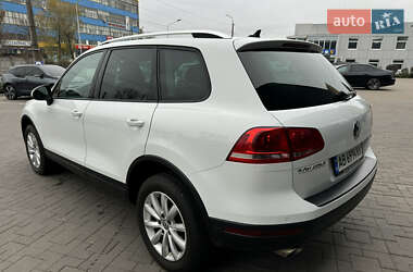 Позашляховик / Кросовер Volkswagen Touareg 2017 в 