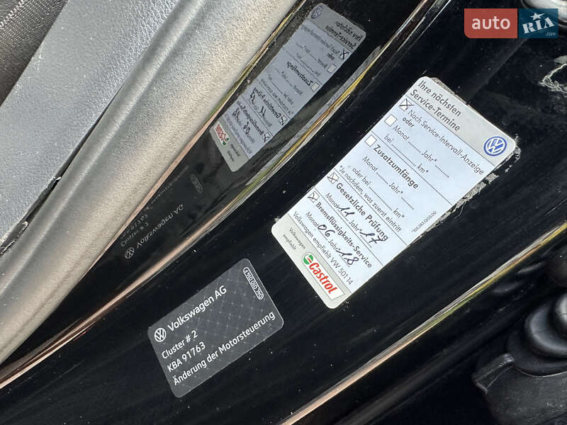 Позашляховик / Кросовер Volkswagen Touareg 2012 в Івано-Франківську