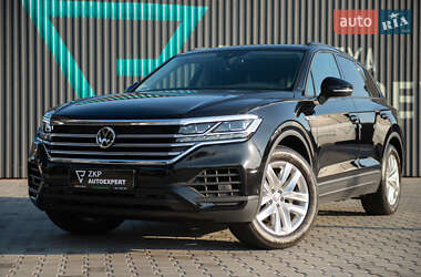 Внедорожник / Кроссовер Volkswagen Touareg 2019 в Мукачево