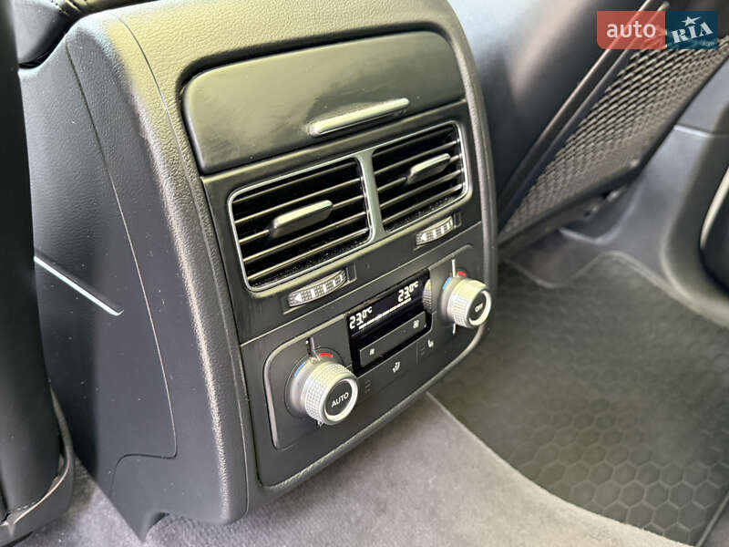 Позашляховик / Кросовер Volkswagen Touareg 2014 в Білій Церкві фото 15 Позашляховик / Кросовер Volkswagen Touareg 2014 в Білій Церкві