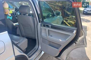Внедорожник / Кроссовер Volkswagen Touareg 2006 в 