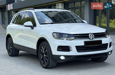 Позашляховик / Кросовер Volkswagen Touareg 2013 в Львові