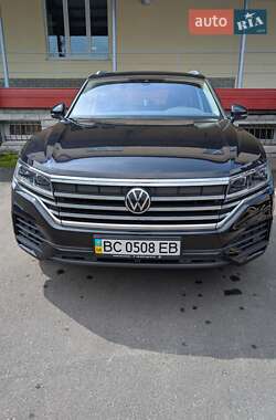 Внедорожник / Кроссовер Volkswagen Touareg 2021 в Львове